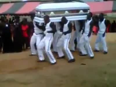 Ghanaian Funeral Dance Video Izle Indir Videoindirelim Com