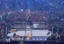 Jeff Hardy'den öldürücü bir Leg Drop