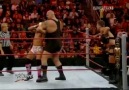 Hart Dynasty Vs Big Show & The Miz [29 Mart 2010] [HQ]