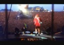 Ac/Dc- Thunderstruck (Live At Donnington)