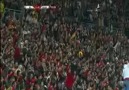 Arena'da Yer Yerinden Oynuyor... (Omuz Omuza... )