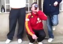Asker Yollama  Bestesi // Tribün Hayattır...