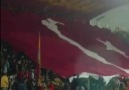 Aslan Kükremiş Geliyor Üstünde Forması