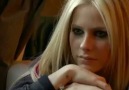 Avril Lavigne - Cosmo Girl! Backstage Interview