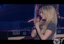 Avril Lavigne 03 Everything Back But You @Yahoo Nissan Live 2007