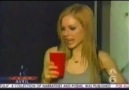 Avril Lavigne Funny Watch :)  3