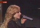 Avril Lavigne - 01 Sk8er Boi @ Tsunami Benefit Concert 2005 [HQ]