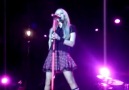 Avril Lavigne Turkiye - When Your Gone  3