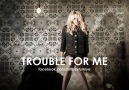 09 Britney Spears - Trouble For Me [HQ]