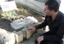 Cihan Çelik  '' Deniz Gezmiş'in mezarı başında''