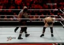 CM Punk vs Mark Henry - [31.10.2011] [HQ]