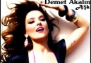 Demet Akalın Aşk 2011