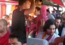 Deplasman yolunda otobüs şöförüne beste[galatasaray Beste...