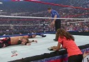 Edge,Vickie Guerrero'ya Spear Çakıyor ! [HQ]
