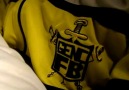 Fenerbahçe Bayrağının Gölgesi Bize Yeter.. [HQ]