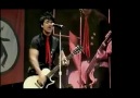 Green Day - American Idiot ( Live )
