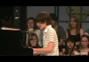 Greyson Chance - Paparazzi (Canlı) [HQ]