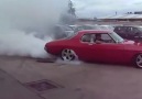Holden Monaro '72 Burnout [HQ]