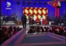 Işın Karaca - Mavi Mavi [Beyaz Show - Canlı]