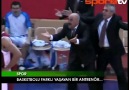 İşte Basketbolun Yılmaz Vural'ı :) [HQ]