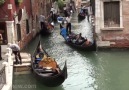 Italy Travel Show - A Typical Canal in Venice [HD]