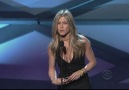 JENNIFER ANISTON PRESENTING PCA FOR BEST COMEDY ACTOR 2011 [HD]