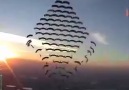 Paraşütlerle Müthiş Gösteri