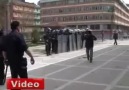 Polisten Göstericiye Namaz Sorusu ; Öğle Namazı Kaç Rekat.