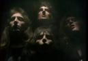 Queen - Bohemian Rhapsody (OFFICIAL VIDEO)