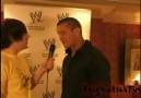 Randy Orton Emo Çocuğa Tokat atıyor :)