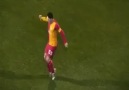 Sabri Reyiz'den Gol Sonrası Dans Show :)