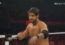 Santino Marella Vs Justin Gabriel [28/03/2011] [HQ]