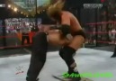 Triple H, Jeff Hardy'e Sandalyenin Üstüne Pedigree [HQ]