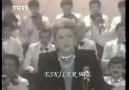 Zeki Müren - Gözlerin Doğuyor Gecelerime