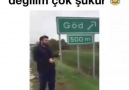 ADAM HARBİDEN GÖDE GELDİ...........GELDE GULMEEEEEEE......