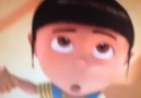 Agnes from Despicable Me dropping the beat