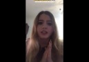 Ak Parti Oy Kaybettiği İçin Çok Üzülen Kız