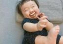 A laughing baby is the same in any language.....ADORABLE!!!