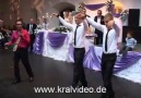 Almanya 'da Karadeniz'li ikiz kardeşlerden horon show