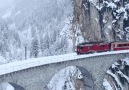 ALPS MOUNTAIN TRAIN....SWITZERLAND. - Harikant Dhinoja