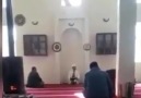 Aniden gaza gelip imamı korkutan adam.