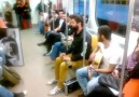Ankara Metrosunda Müzik Keyfi - İzlemeye değer :D