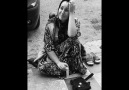 Annelerimiz bizim için var.