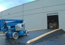 APPLICATION VIDEO: Genie Z-40/23N Maneuverability and Storage