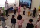 Arılar sınıfı etkinliklerinden Değerler eğitimi ile ilgili müzikli oyun
