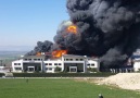 Arnavutköy&fabrika yangını 5. saatinde halen kontrol altına alınamadı.