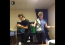 Ashton & Harry, dans ediyor.