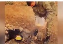 Askerimizin patates kızartırken yaptığı Nusret taklidi