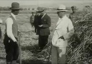 Atatürk - Atatürk&sevdiği türküler - Bİr fırtına tuttu bizi