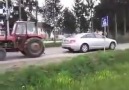 Audi A6 vs Traktör